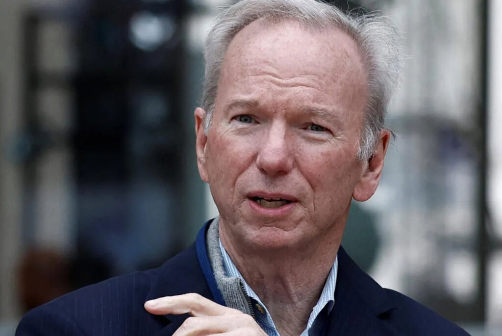 Is 70-Year-Old Ex-Google CEO Dating 27-Year-Old Model, Daughter of German Politician? 1 Eric Schimdt